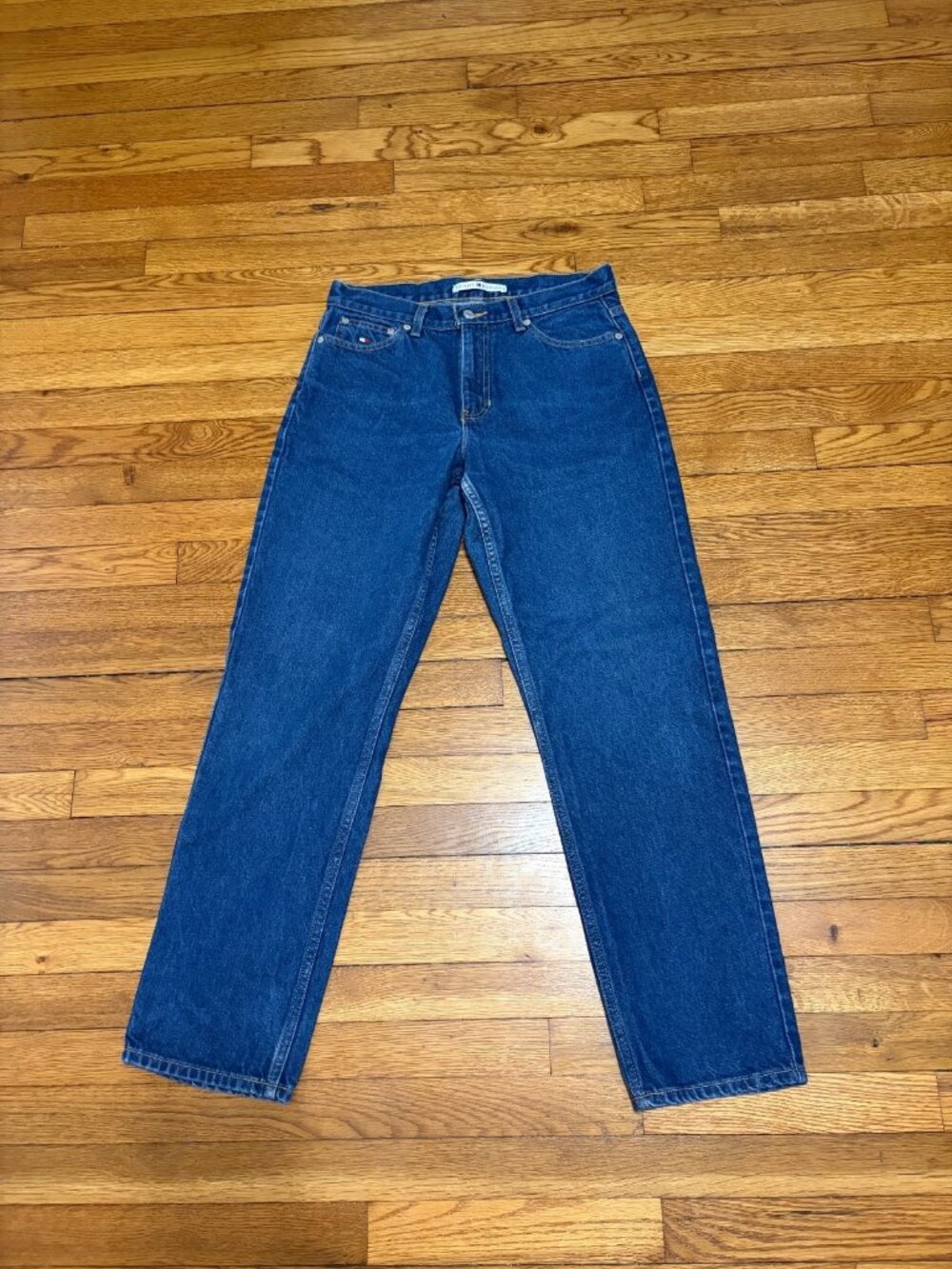 Tommy Hilfiger Women's Mom Jeans Size 6 29x31 Blue Dark 100% Cotton Denim